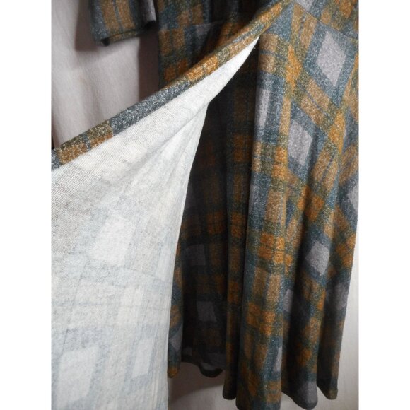 Torrid Sz 1 Outlander Tartan Plaid Faux Wrap Dress Green Grey Rayon Blend - Picture 3 of 7